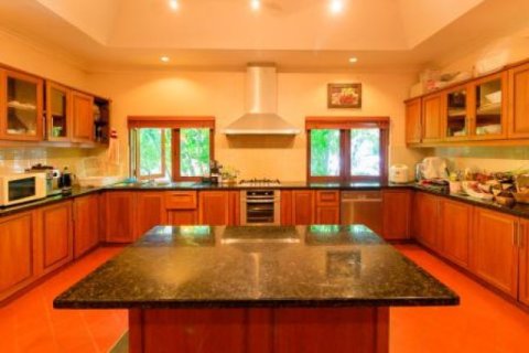 5 bedrooms Villa in Hua Hin, Thailand No. 95865 2