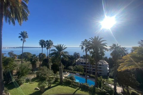 2 dormitorios Apartment en Vallauris, France No. 75603 5