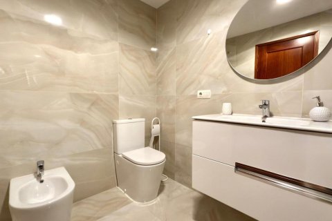 3 bedrooms Apartment in Tung Chung Pho, Vietnam No. 83805 20