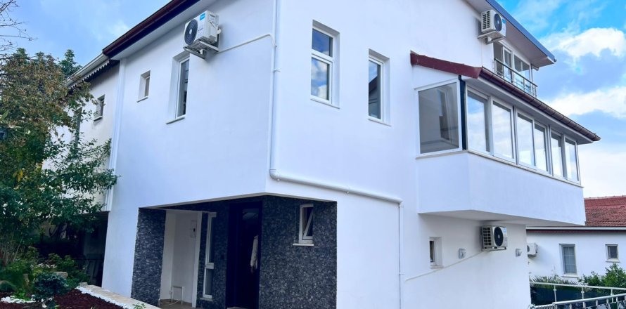 3 bedrooms Villa in Chau Lang, Vietnam No. 16372