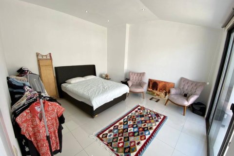 4 rooms Apartment in Dao Huu Canh, Vietnam No. 21245 22