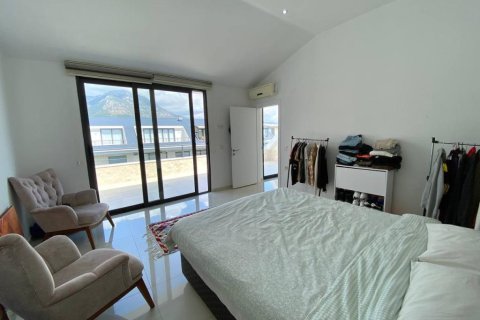 4 rooms Apartment in Dao Huu Canh, Vietnam No. 21245 24