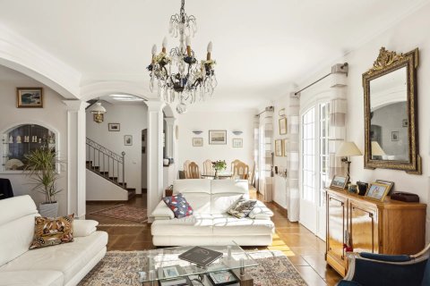 4 bedrooms House in Le Cannet, France No. 83461 8