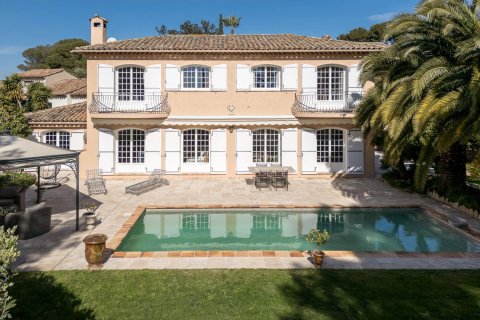 4 bedrooms House in Le Cannet, France No. 83461 1