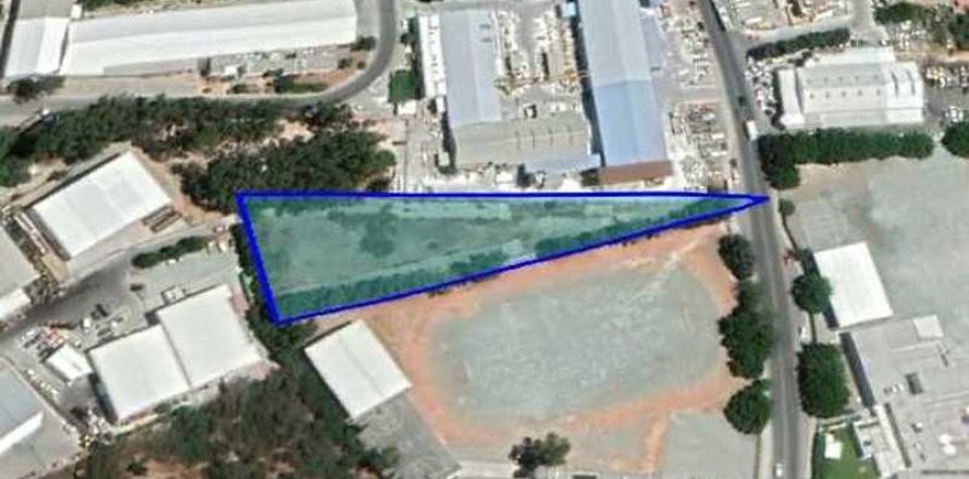 4014m² Land in Kato Polemidia, Cyprus No. 35937
