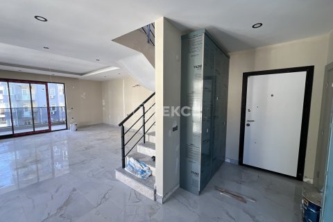 2 bedrooms Penthouse in Chau Lang, Vietnam No. 20806 15