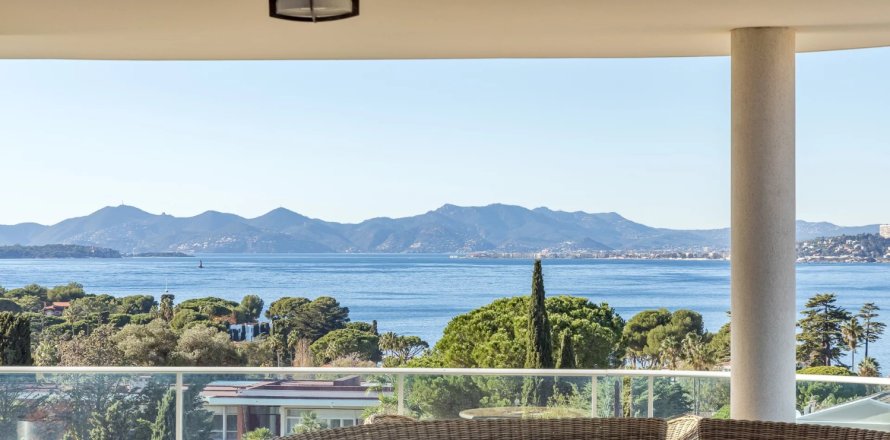 3 chambres Appartement à Antibes, France No. 68765