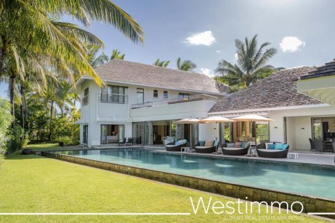 6 bedrooms Villa in Centre de Flacq, Mauritius No. 70561 2