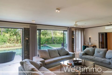 6 bedrooms Villa in Centre de Flacq, Mauritius No. 70561 5