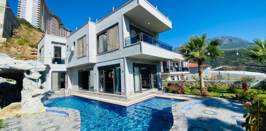 Квартира с 5 комнатами в Каргыджак, Турция №20608