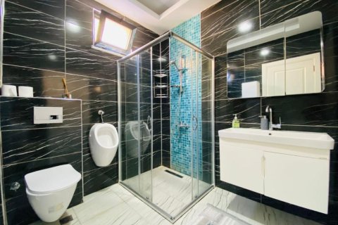 5 rooms Apartment in Lien Chieu, Vietnam No. 20608 4