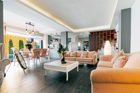 3 bedrooms Villa in Vu Xa, Vietnam No. 12482 4