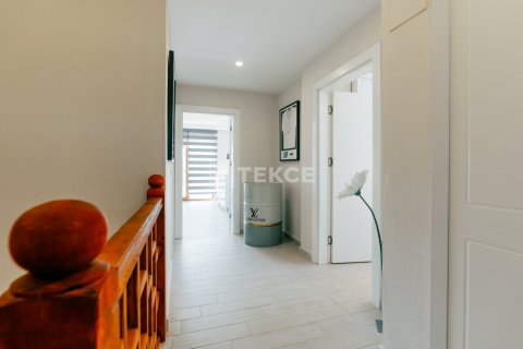 3 bedrooms Villa in Vu Xa, Vietnam No. 12482 15