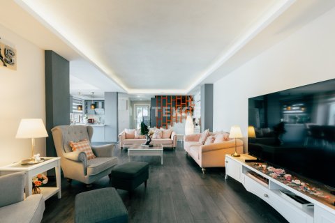 3 bedrooms Villa in Vu Xa, Vietnam No. 12482 5