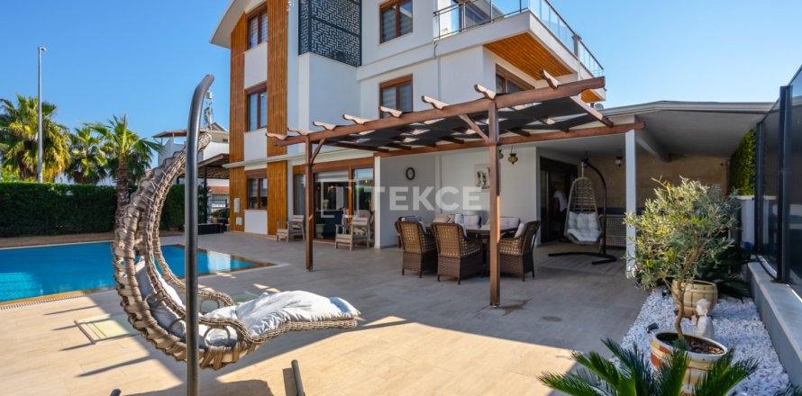 3 dormitorios Villa en Serik, Turkey No. 12482
