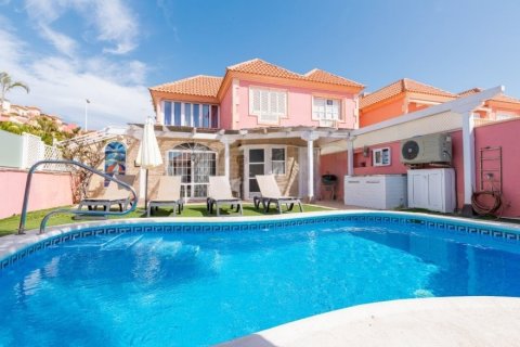 3 dormitorios Villa en  Tenerife, Spain No. 129469