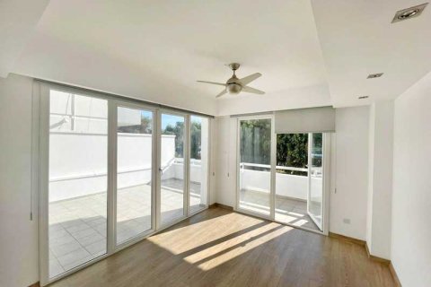 Квартира с 3 спальнями в Гермасойя, Кипр №34153 1