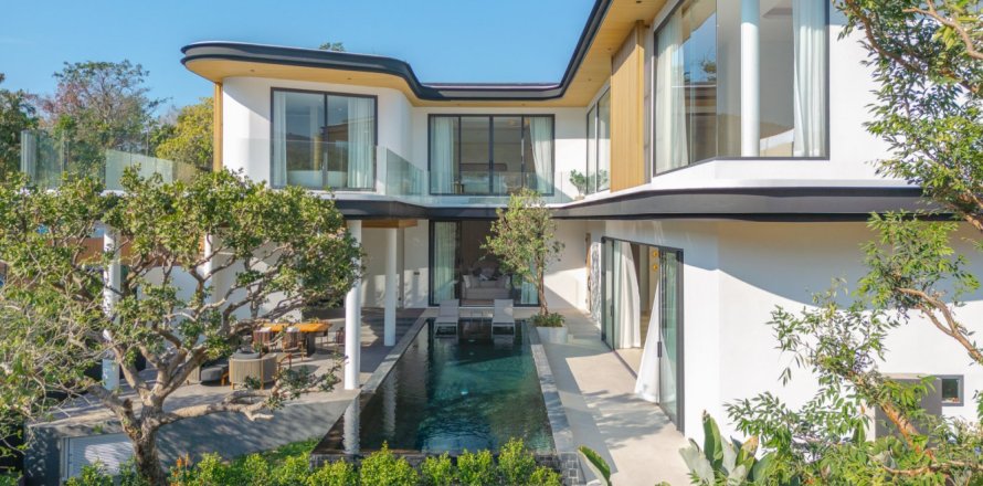 5 bedrooms Villa in Phuket, Thailand No. 2951