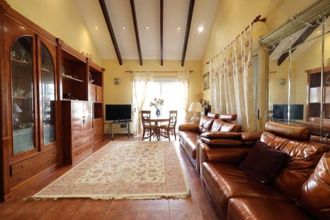 4 bedrooms Apartment in My Lac, Vietnam No. 83807 4