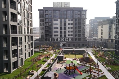 4 bedrooms Apartment in Istanbul, Turkey No. 123822