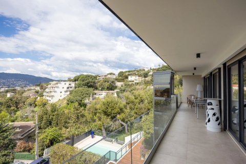 4 bedrooms House in Cannes, France No. 99787 7