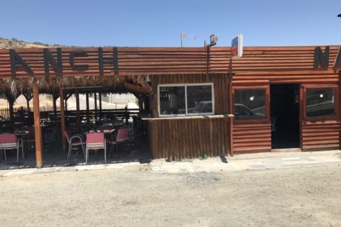 200m² Commercial property en Limassol, Cyprus No. 105669 3