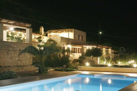288m² Villa in Sitia, Greece No. 59281 18