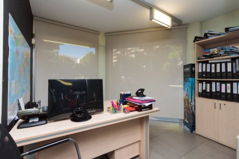 153m² Commercial property en Nicosia, Cyprus No. 106295 9