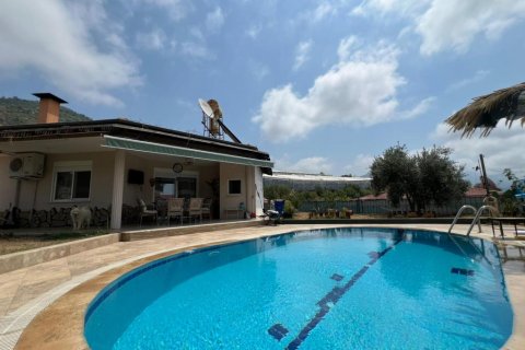 3 habitaciones Villa en Oba, Turkey No. 98870