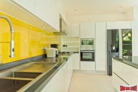 3 bedrooms Commercial property in Pattaya, Thailand No. 98119 7