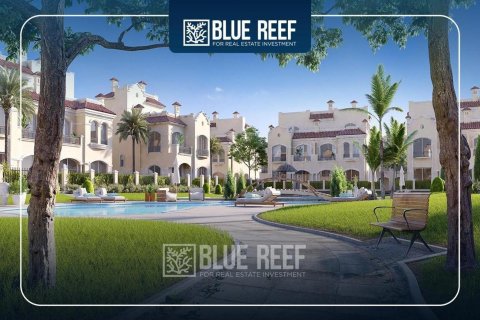3 bedrooms Townhouse in New Capital Compounds, Egypt No. 38429