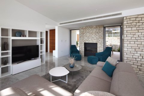 3 bedrooms Villa in Paphos, Cyprus No. 37550 5