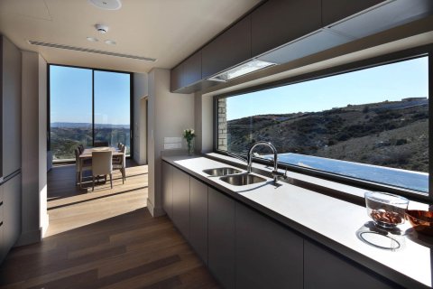 3 bedrooms Villa in Paphos, Cyprus No. 37550 8