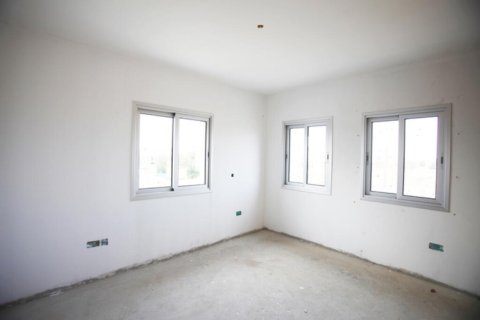 4 bedrooms Villa in Nicosia, Cyprus No. 106959 14