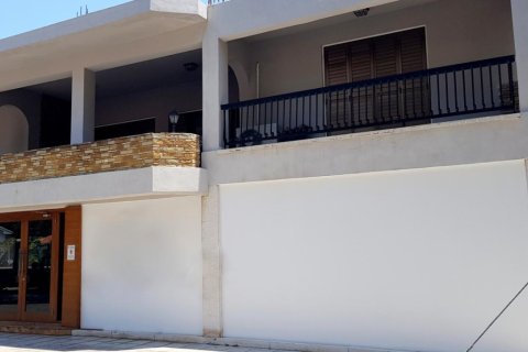 1250m² Commercial property en Nicosia, Cyprus No. 106030 2