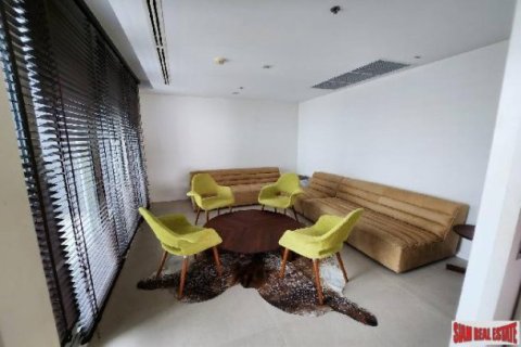 3 bedrooms Apartment in Thonburi, Thailand No. 97246 12