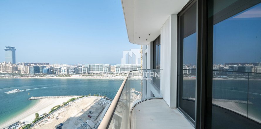 Квартира с 1 спальней в EMAAR Beachfront, ОАЭ №94682