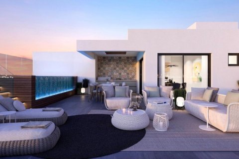 3 bedrooms Apartment in Limassol, Cyprus No. 106983 5