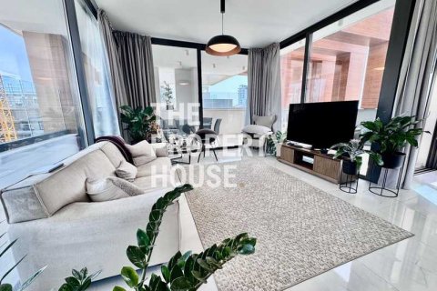 3 bedrooms Penthouse in Germasogeia, Cyprus No. 102813 5