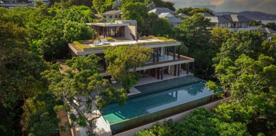 5 bedrooms Villa in Kamala, Thailand No. 97263