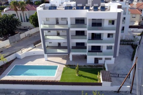 3 bedrooms Apartment in Limassol, Cyprus No. 106542