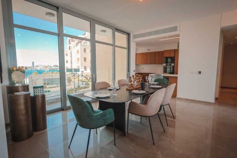 3 bedrooms Apartment in Limassol, Cyprus No. 104216 5