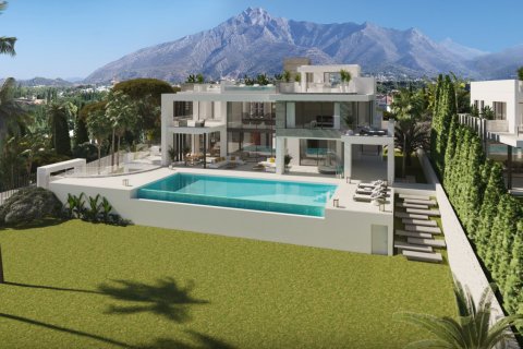 7 bedrooms Villa in Marbella, Spain No. 111326