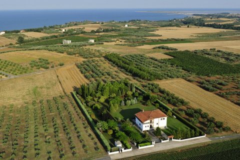 6 bedrooms Villa in Methoni, Greece No. 107963 30