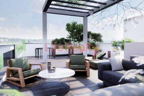 3 bedrooms Penthouse in Agios Georgios, Cyprus No. 102084 14