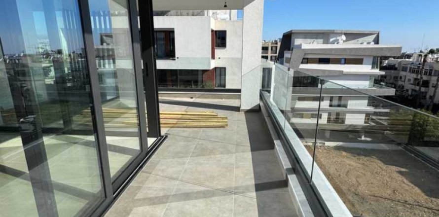 Пентхаус с 3 спальнями в Лимассол, Кипр №104222