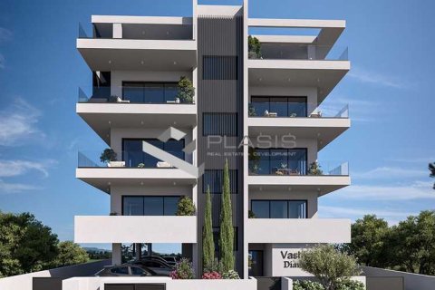 3 bedrooms Apartment in Limassol, Cyprus No. 103889 3