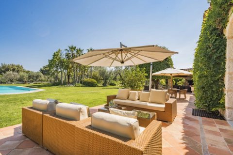 Вилла с 9 спальнями в Сен-Поль-де-Ванс, Франция №83088 4
