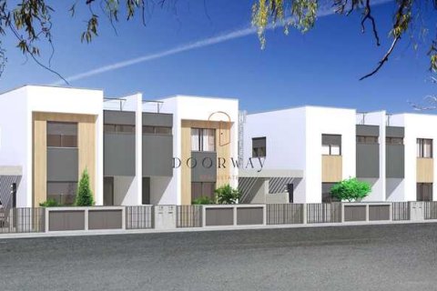 4 bedrooms House in Pyrgos, Cyprus No. 101313 2