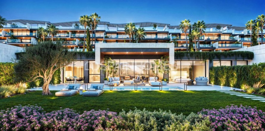 3 bedrooms Penthouse in Manilva, Spain No. 88182